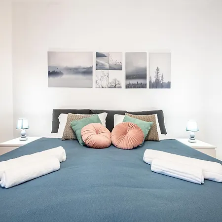 King Size Wifi Air Conditioning Tv50 10min Colosseo-trastevere Lejlighed Rom