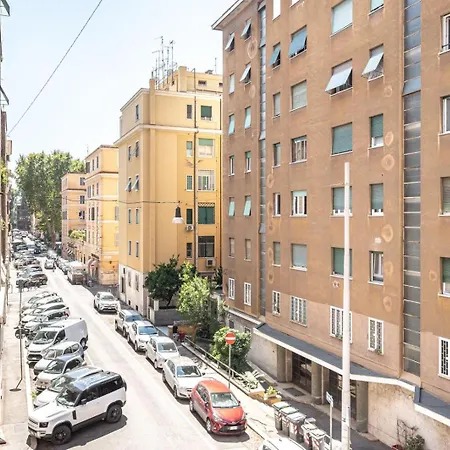 King Size Wifi Air Conditioning Tv50 10min Colosseo-trastevere 公寓
