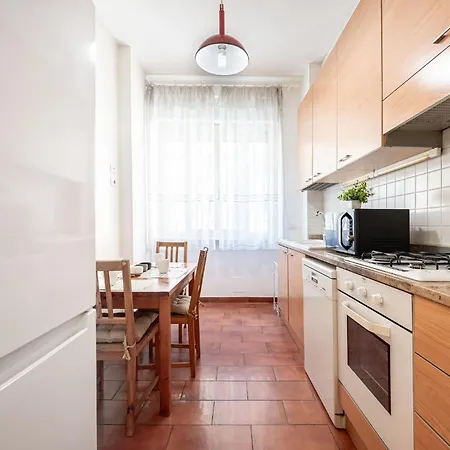 King Size Wifi Air Conditioning Tv50 10min Colosseo-trastevere